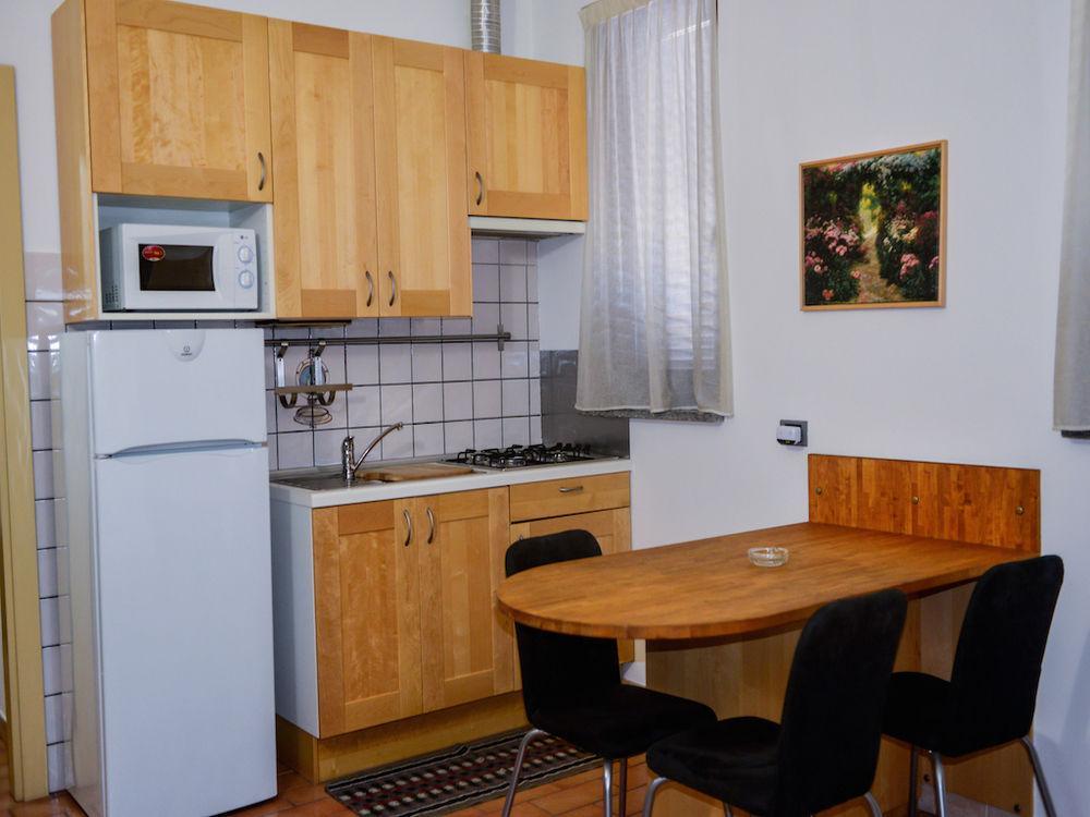Hotel Malpensafiera Бернате-Тичино Экстерьер фото